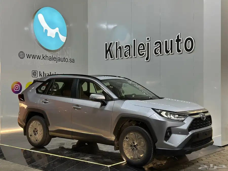 تويوتا راف فور XLE بنزين 2025 0