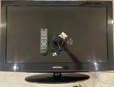 تلفزيون سامسونج نوع HD مقاس 34 بوصه 0