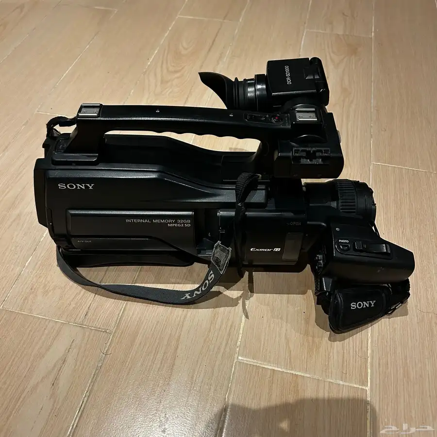 كاميرا سوني HXR-MC2500 موديل DCR-SD1000 0