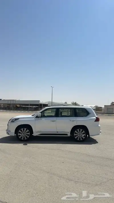 لكزس 2019 بريمي 3