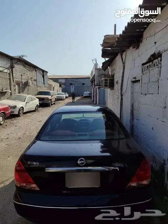 Nissan sunny 2005 3