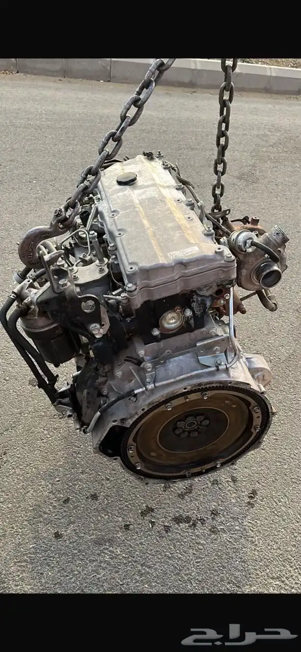 للبيع مكينه ايسوزو 5200 تيربو 2016 نظيفه شد بلد 3