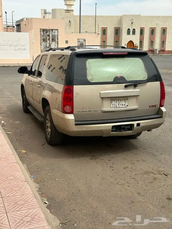 جمس للبيع تشليح سبب المخلفات المروريه 3