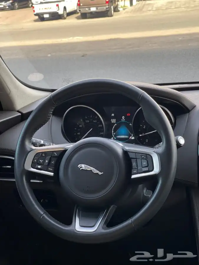 جاكور f pace 2020 فل كامل index