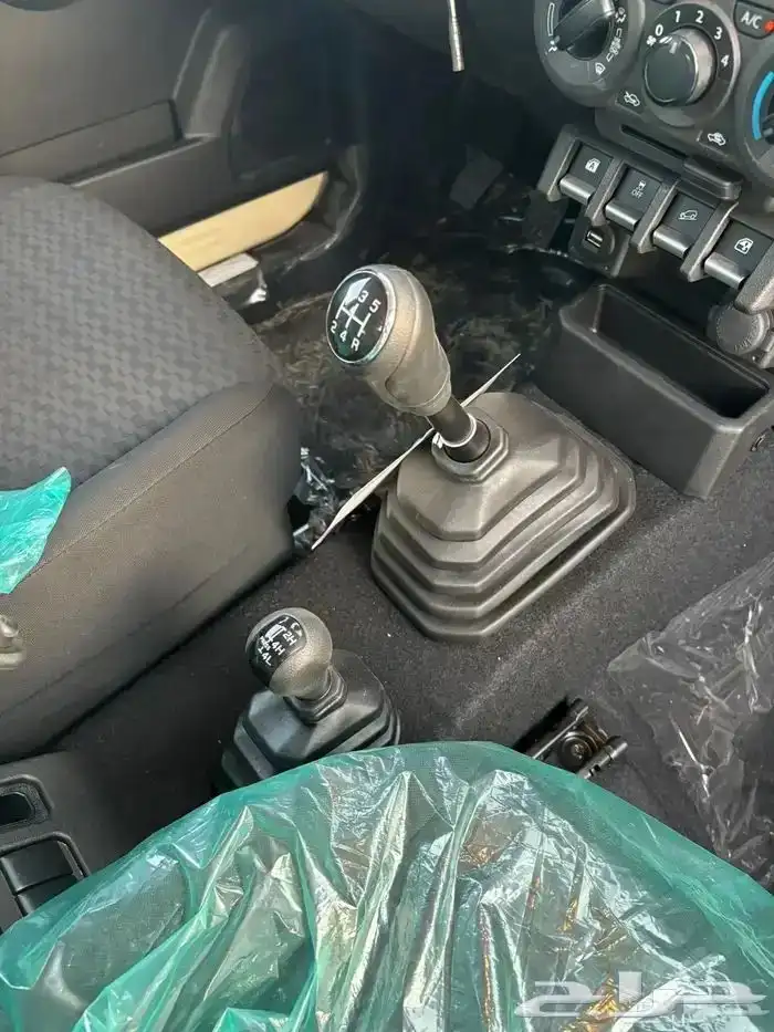 سوزوكي جمني 2026 ب 77900 شامل ضريبة قير عادي عرض خاص حصريا 22