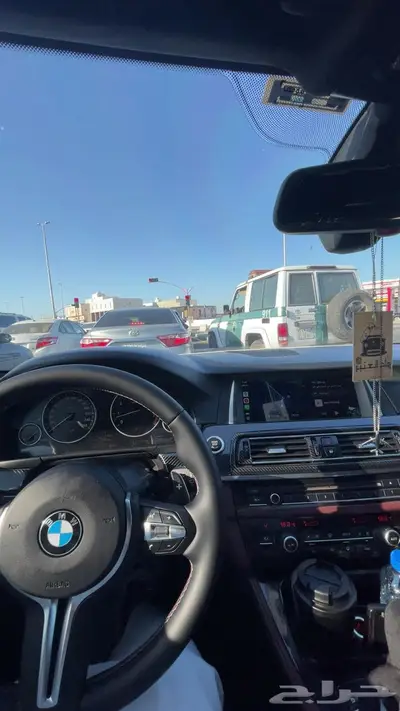 بي ام 528i 4