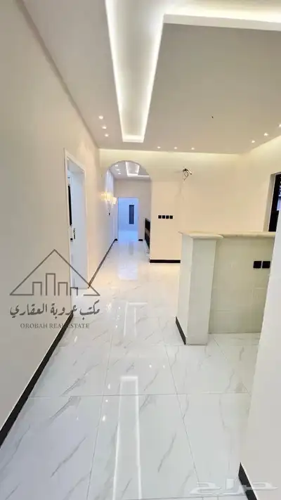 للبيع فيلا نص ارض دورين حي النظيم تبوك ب 900 الف 21