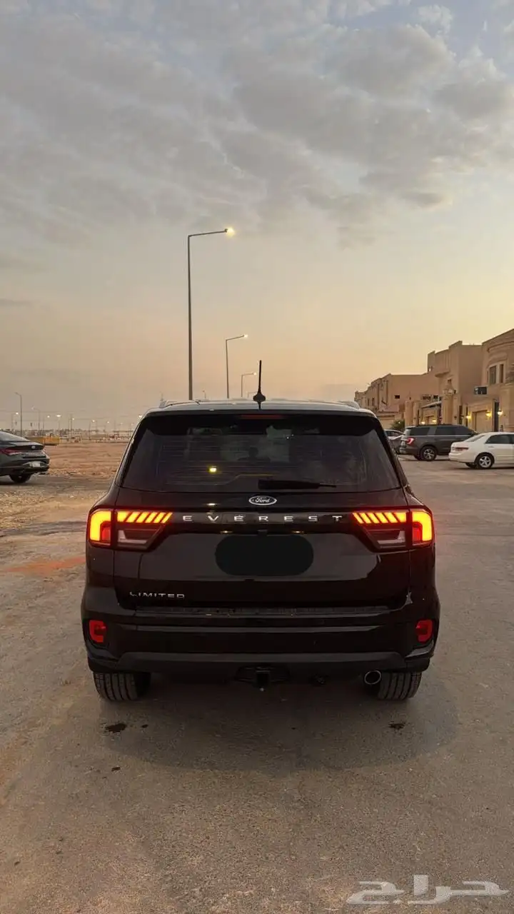 للبيع فورد ايفرست 2024 آخو الجديد فل كامل ليمتد index