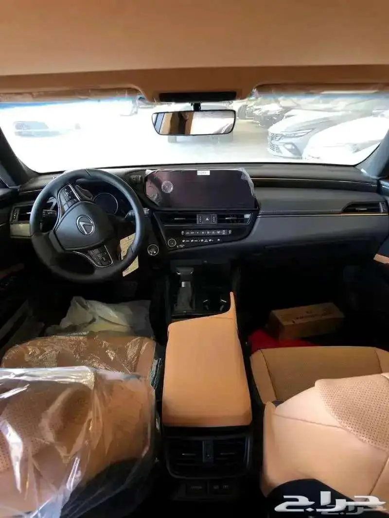 لكزس ES 350 فئه CA موديل 2024 بقسط 2695 الحسن 5