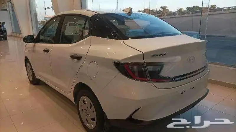 هيونداى I10 موديل 25 كاش وتقسيط جميع انواع السيارات 3