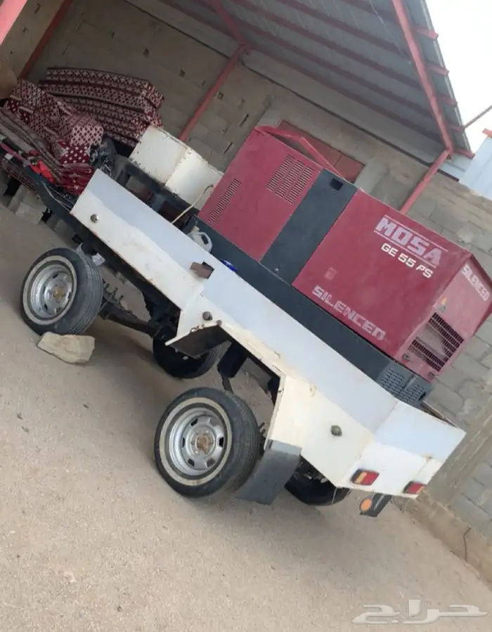 للبيع. مكينة ماركيز كاتم صوت حجم 45 على فلص متحرك. 1