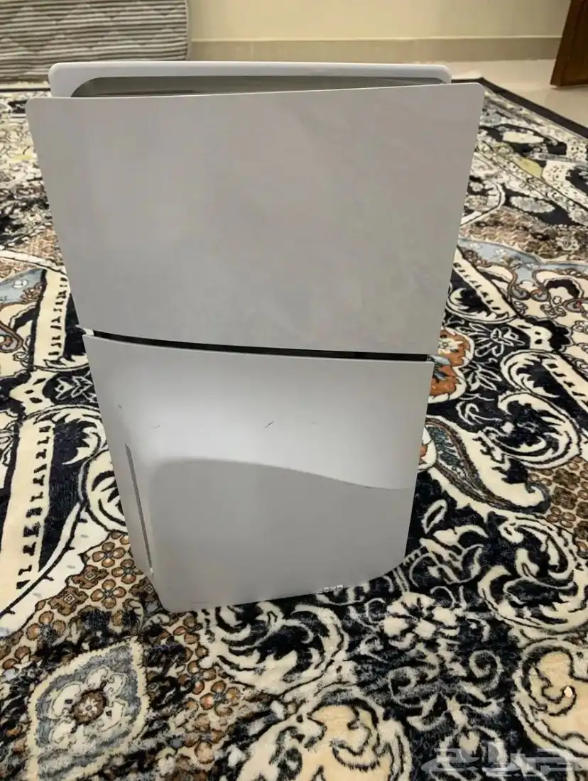 سوني فايف سلم مدخل شريط ف وق ال 1300 لا ينضر 3