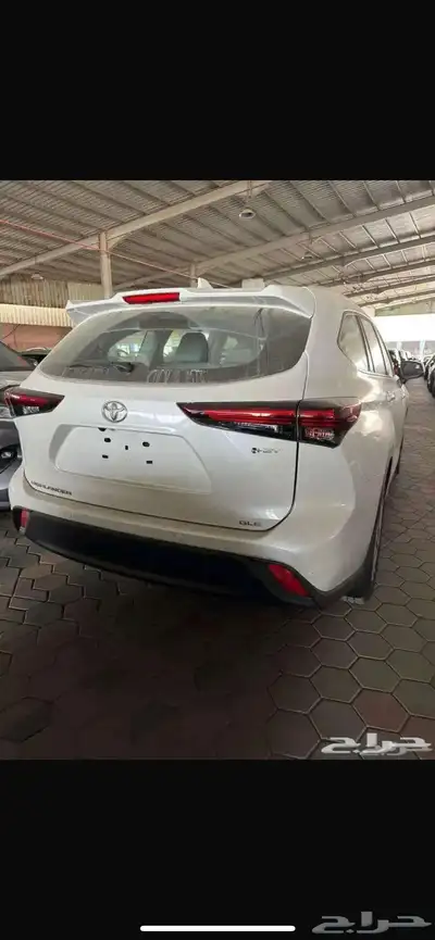 تويوتا هايلندر GLE موديل 2025 0