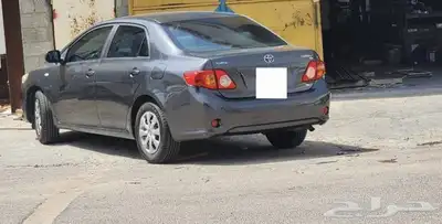 تويوتا كورولا موديل 2010 3