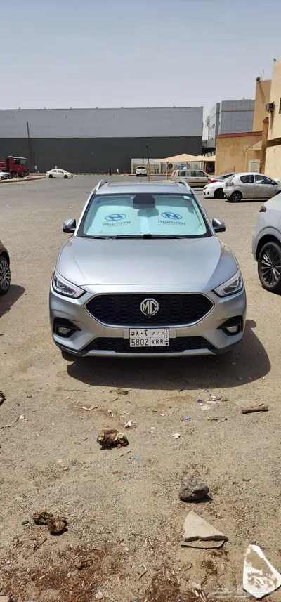 للبيع ام جي ZS بحالة ممتاز بودي محركات وكالة 12