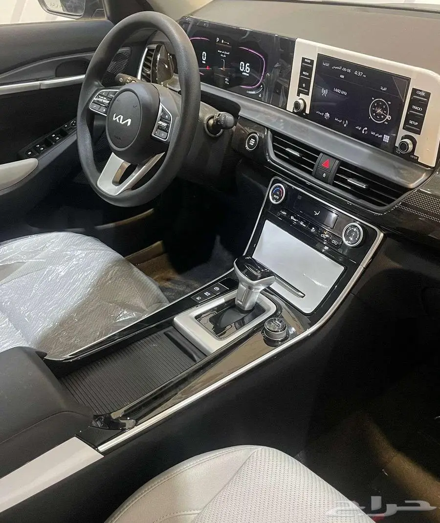 كيا سيلتوس GLS -1.5 -2025 نص فل كاش واقساط بنوك وشركات 5