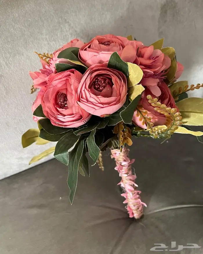 للتقبيل مستلزمات مشروع ورد صناعي وتوزيعات ومسكات عرايس 10