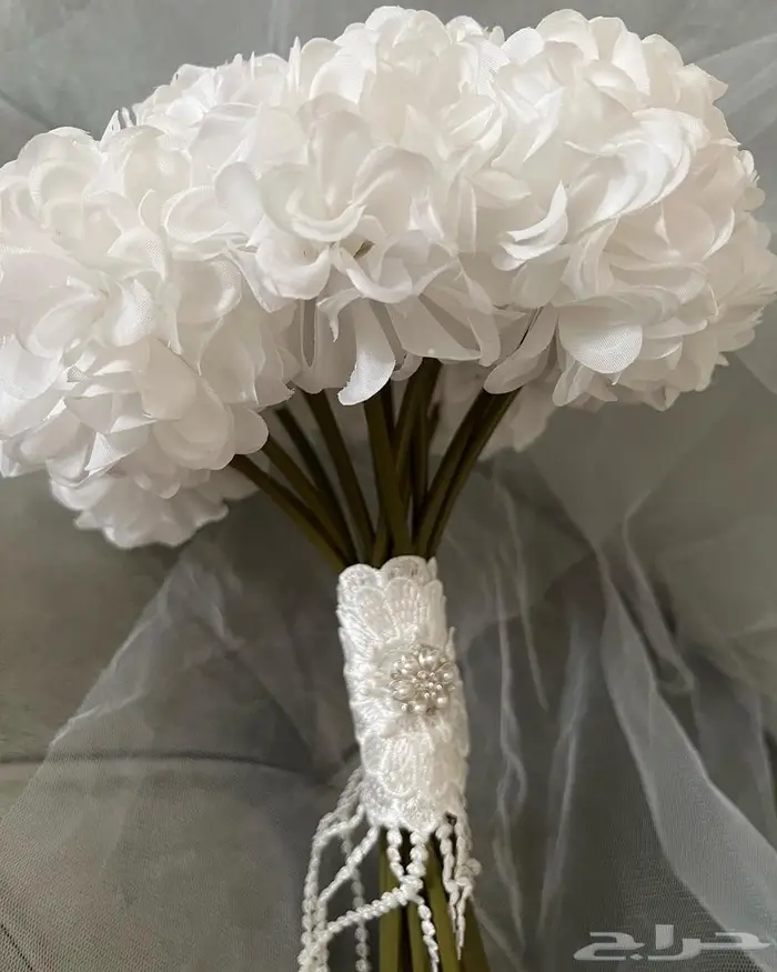 للتقبيل مستلزمات مشروع ورد صناعي وتوزيعات ومسكات عرايس 8