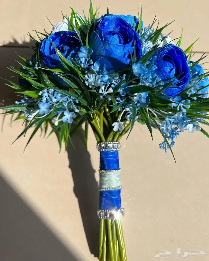 للتقبيل مستلزمات مشروع ورد صناعي وتوزيعات ومسكات عرايس 7