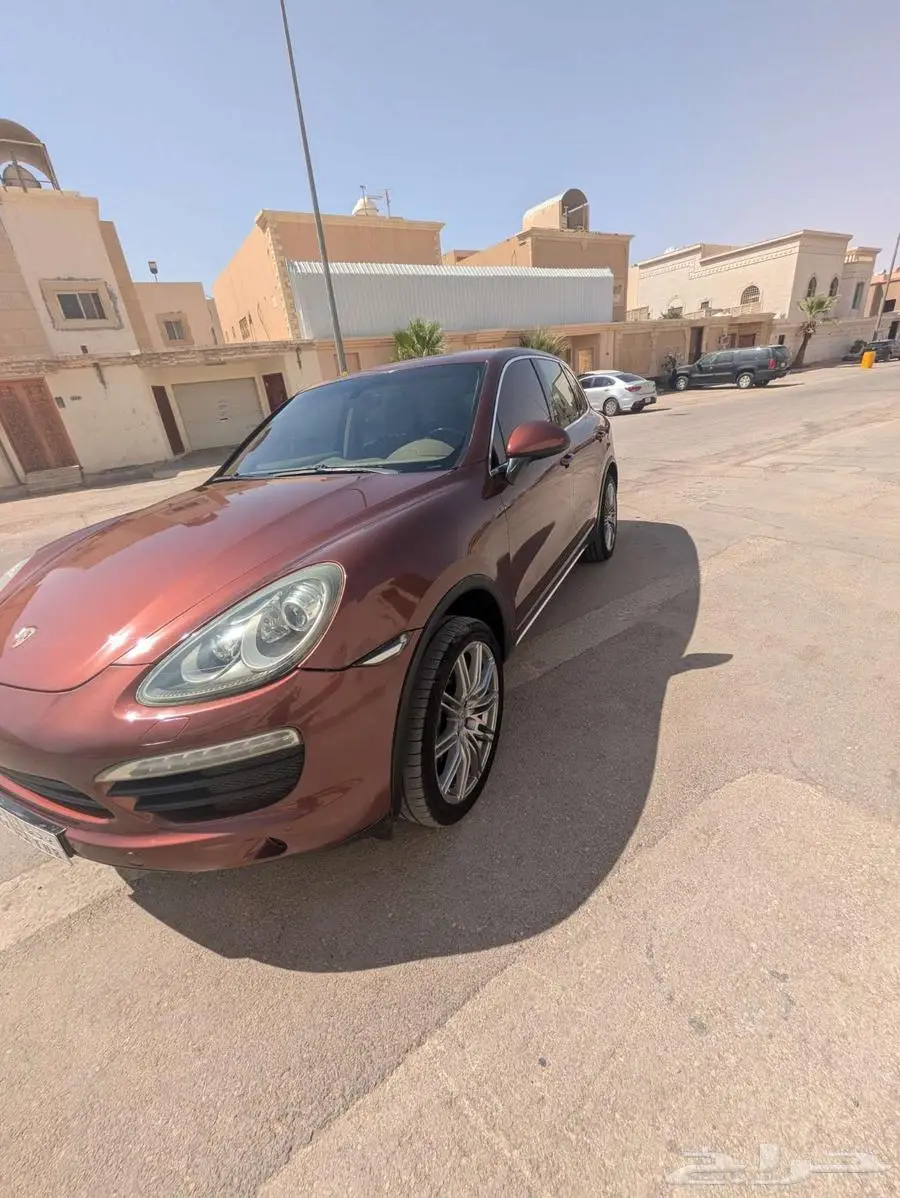 Porsche cayenne 2011 Low milage index