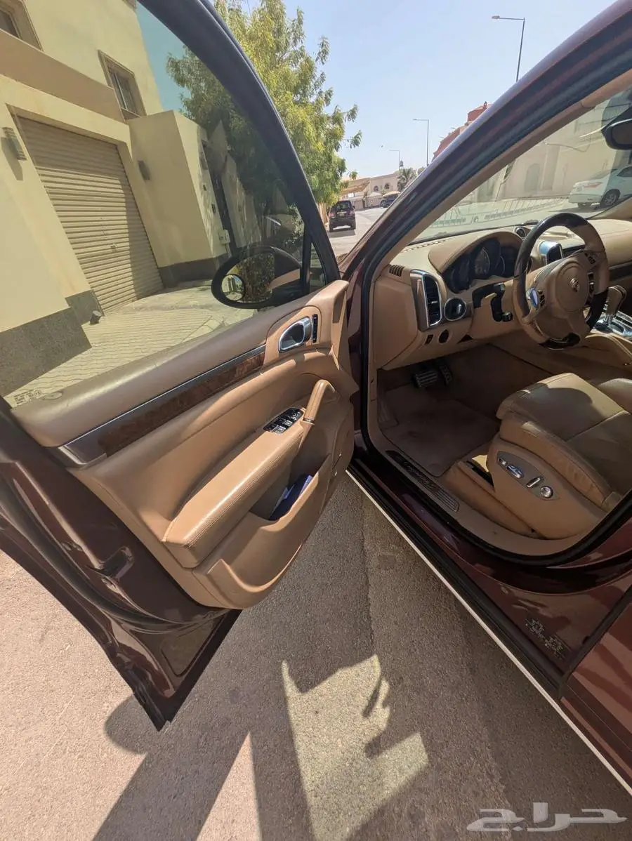 Porsche cayenne 2011 Low milage index