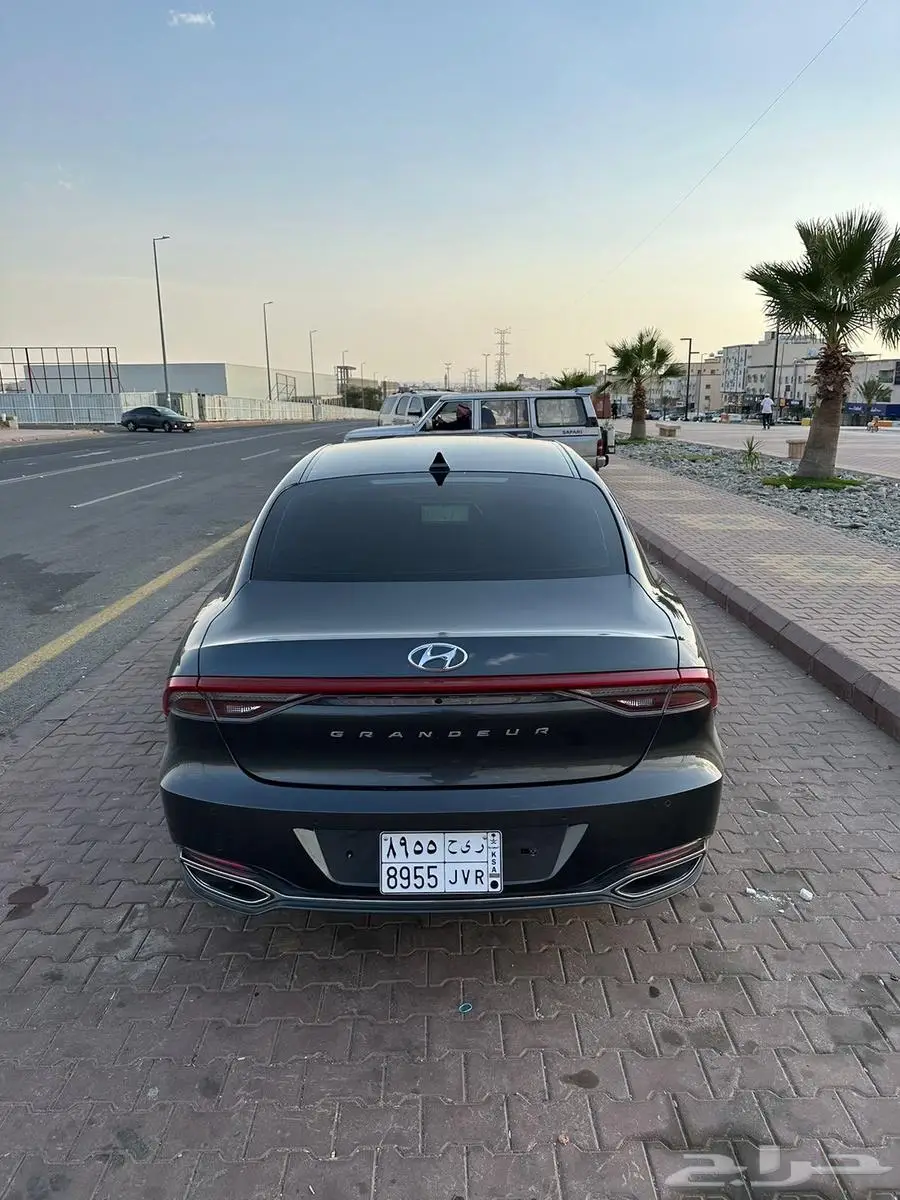 ازيرا مخزنه 22000 كم بودي وكاله عداد ديجتال داخليه لونين 7