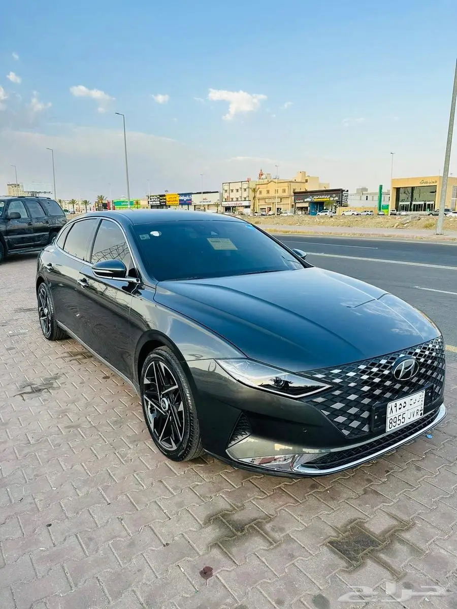 ازيرا مخزنه 22000 كم بودي وكاله عداد ديجتال داخليه لونين 8