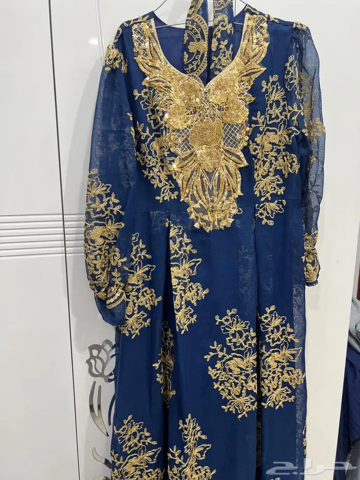 الفستان الواحد من 150 0