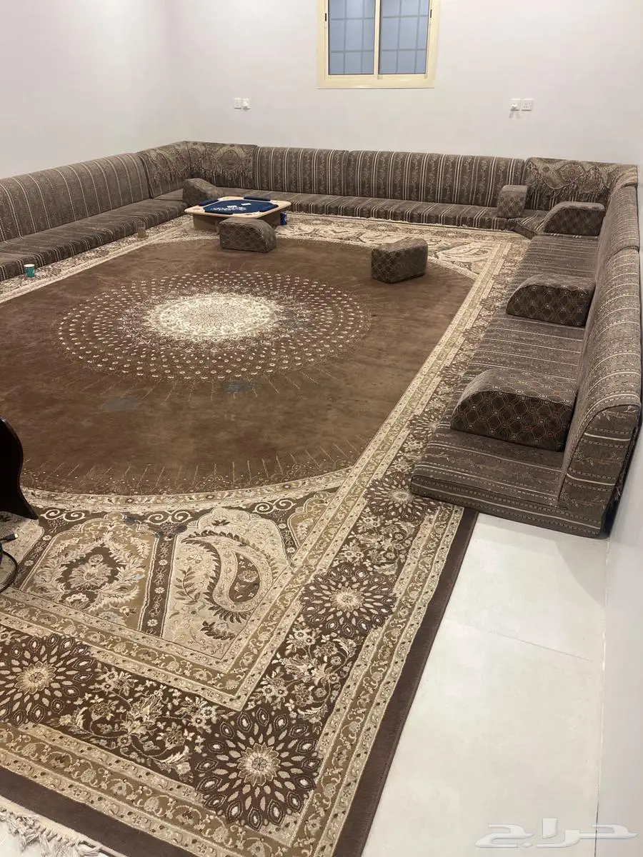 مجلس عربي (جلسه ارضية  سجاد تركي سوبر مرمر من القفاري 5