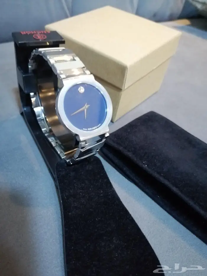 ساعة رجالية ماركة MOVADO للبيع 0