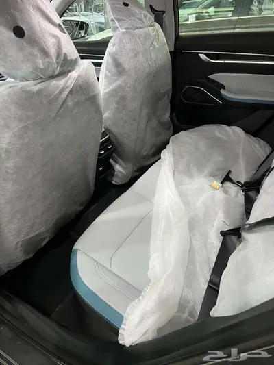 جيلى امجراند فل كامل 2025 ب 48500 غير شامل الضريبة 14