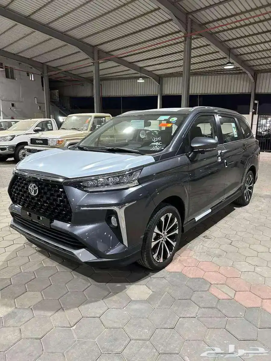 تويوتا فيلوز GLX بنزين 2025 كاش واجار منتهي بتمليك 0