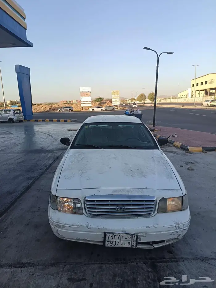 فورد فكتوريا 2007 2