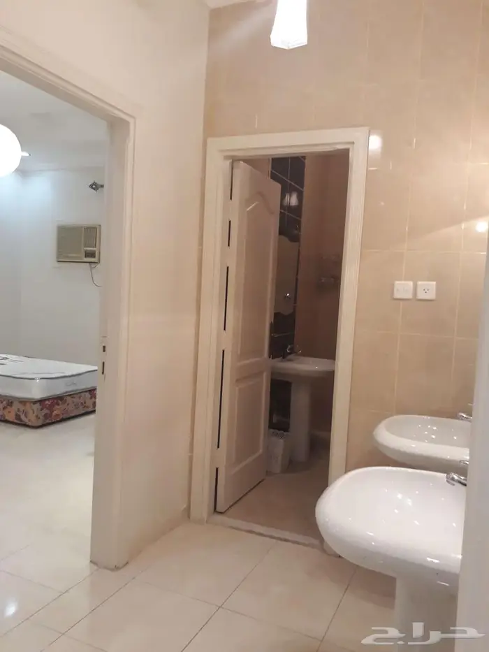 شقه مفروشه بالحمدانيه عوائل فقط 2