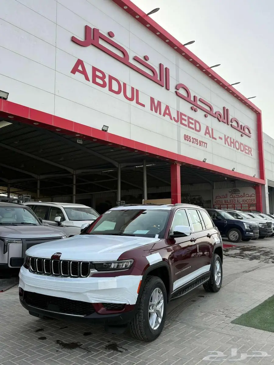 جيب جراند شيروكي 2025 يوجد 50 50 يوجد عرض البنك العربي index
