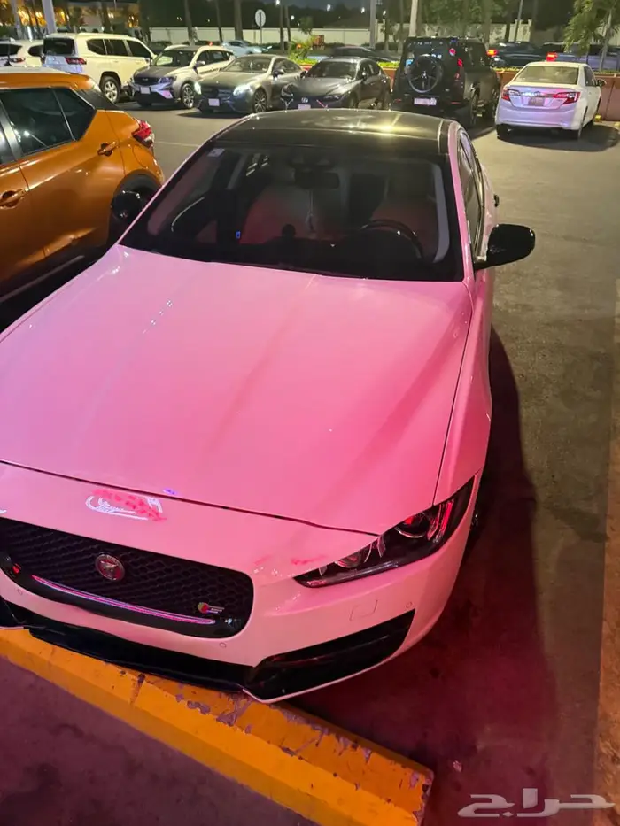 جاكوار XJ كومند ترفيهي 2015 9
