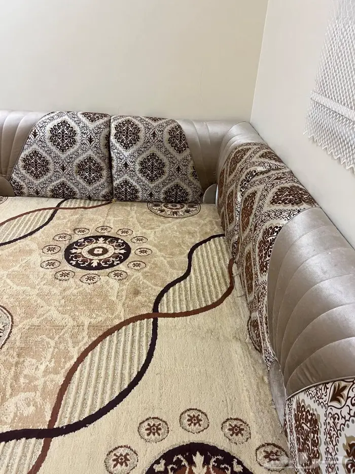 اثاث فرش وكنب للبيع 2