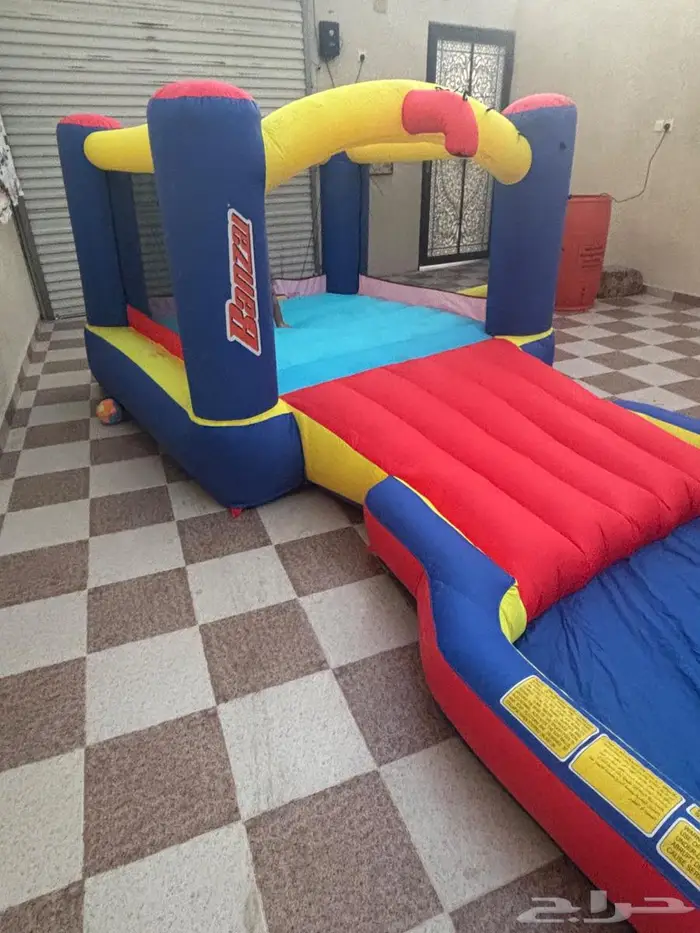 نطيطه مع مسبح 1