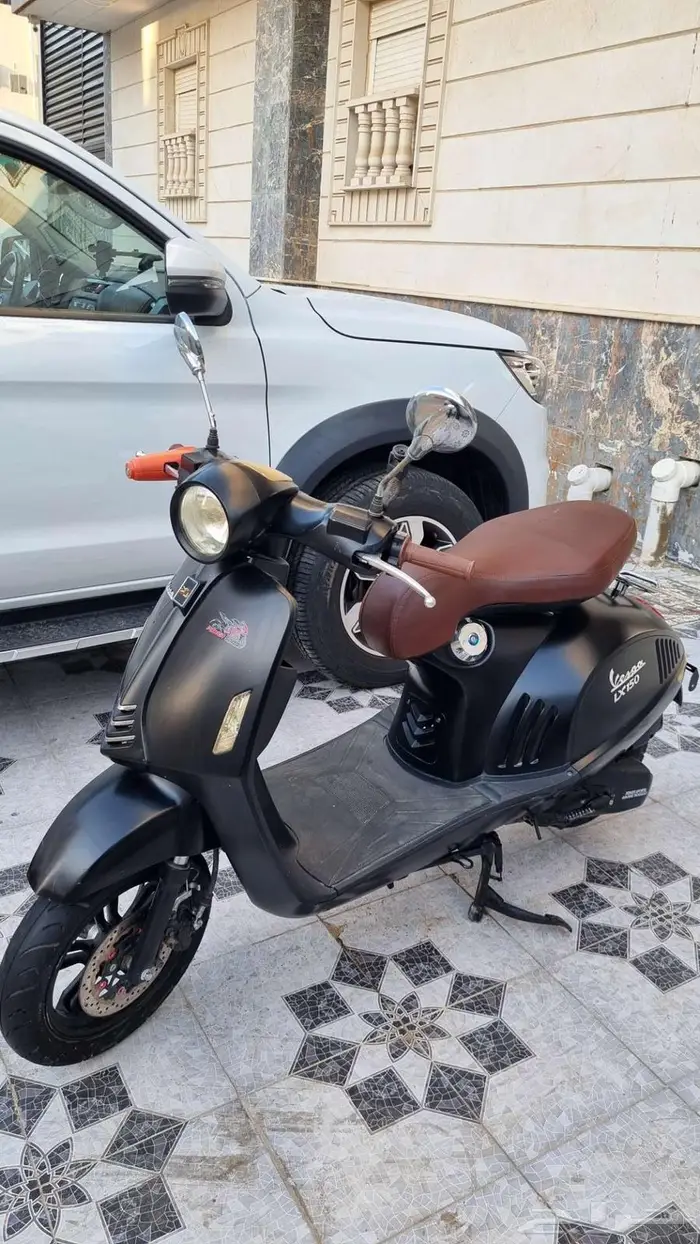 دراجة ناريةvespa sprint 3