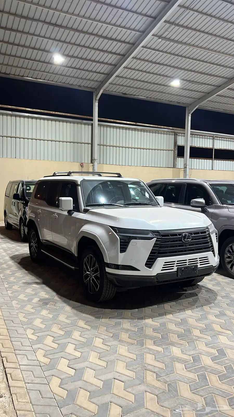 جيب GX 550 premium plus 2024 جديد index