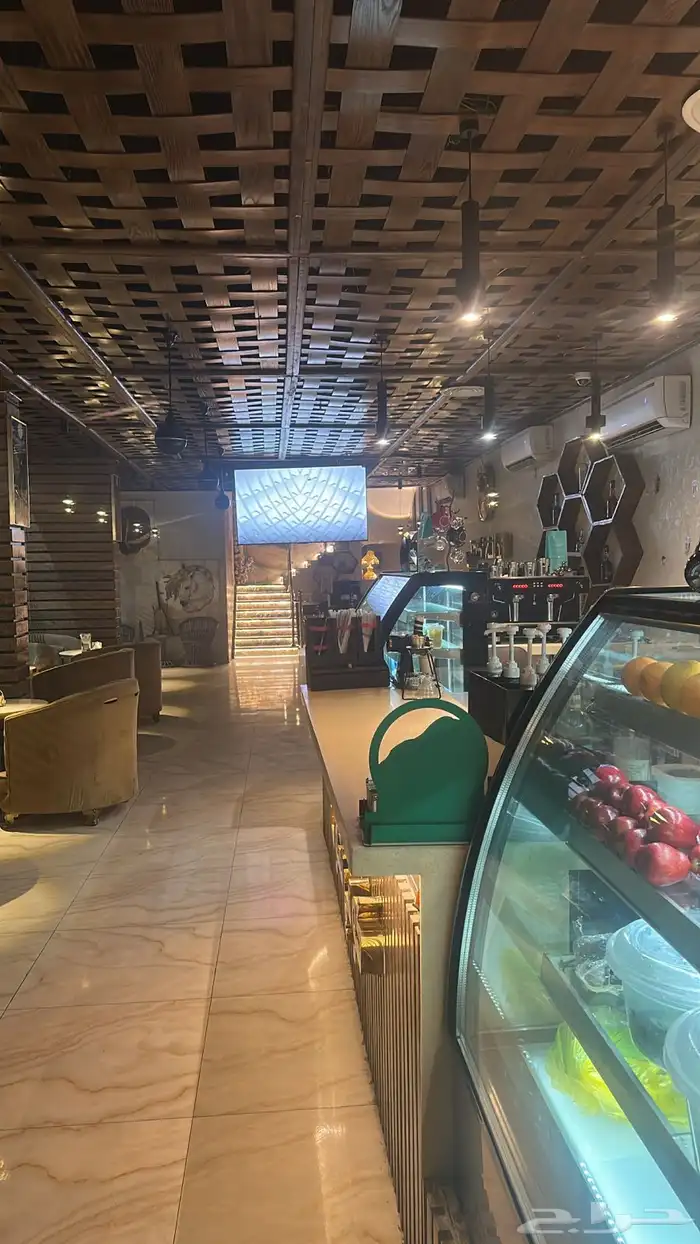 للتقبيل او التشغيل لاونج 8
