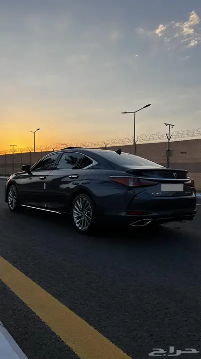 لكزس ES 350 سعودي اخو الجديد 3