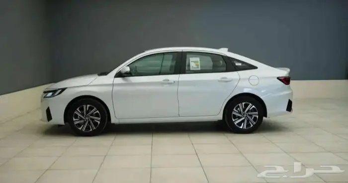 افضل العروض التمويليه تويوتا يارس YX 1.3 بنزين 2026 1