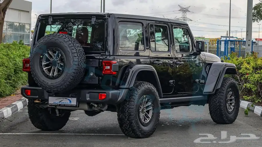 جيب رانجلر روبيكون 392 2024 V8 6.4L خليجي اصفار ضمان الوكيل 7