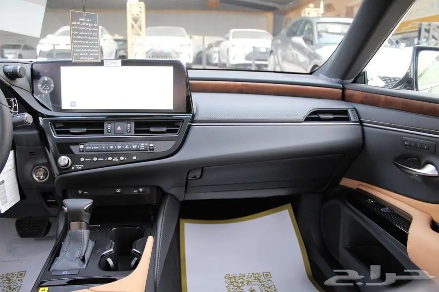 لكزس-ES350 CC بلس-2024رادار-كاميرات محيطيه-شنطه كهرب-ستاير 14