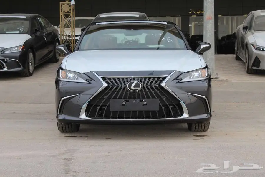 لكزس-ES350 CC بلس-2024رادار-كاميرات محيطيه-شنطه كهرب-ستاير 2
