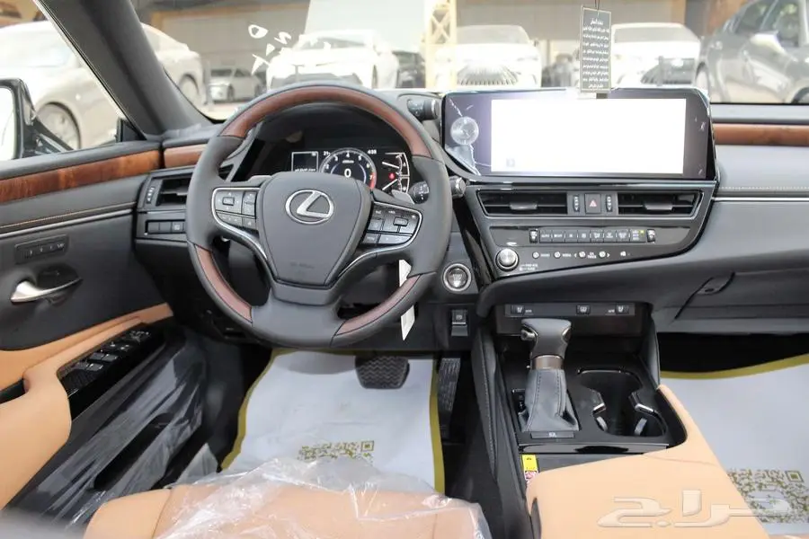 لكزس-ES350 CC بلس-2024رادار-كاميرات محيطيه-شنطه كهرب-ستاير 9