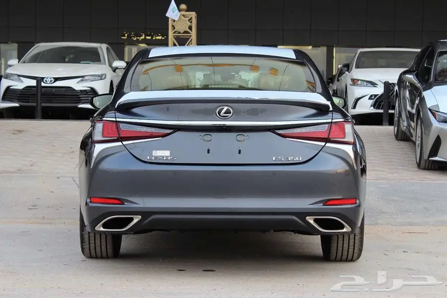 لكزس-ES350 CC بلس-2024رادار-كاميرات محيطيه-شنطه كهرب-ستاير 18