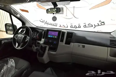 تويوتا باص هايص بضاعه سقف واطي قير عادي ديزل 2025 9