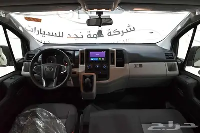 تويوتا باص هايص بضاعه سقف واطي قير عادي ديزل 2025 11
